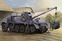 Schwerer Zugkraftwagen 18 t with 6 t Billstein-Crane - Sd.Kfz.9/1